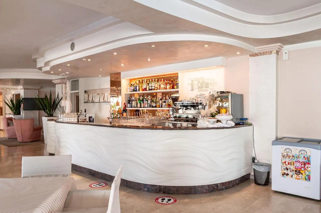 Hotel Mauritius Sentirsi Come A Casa Riccione